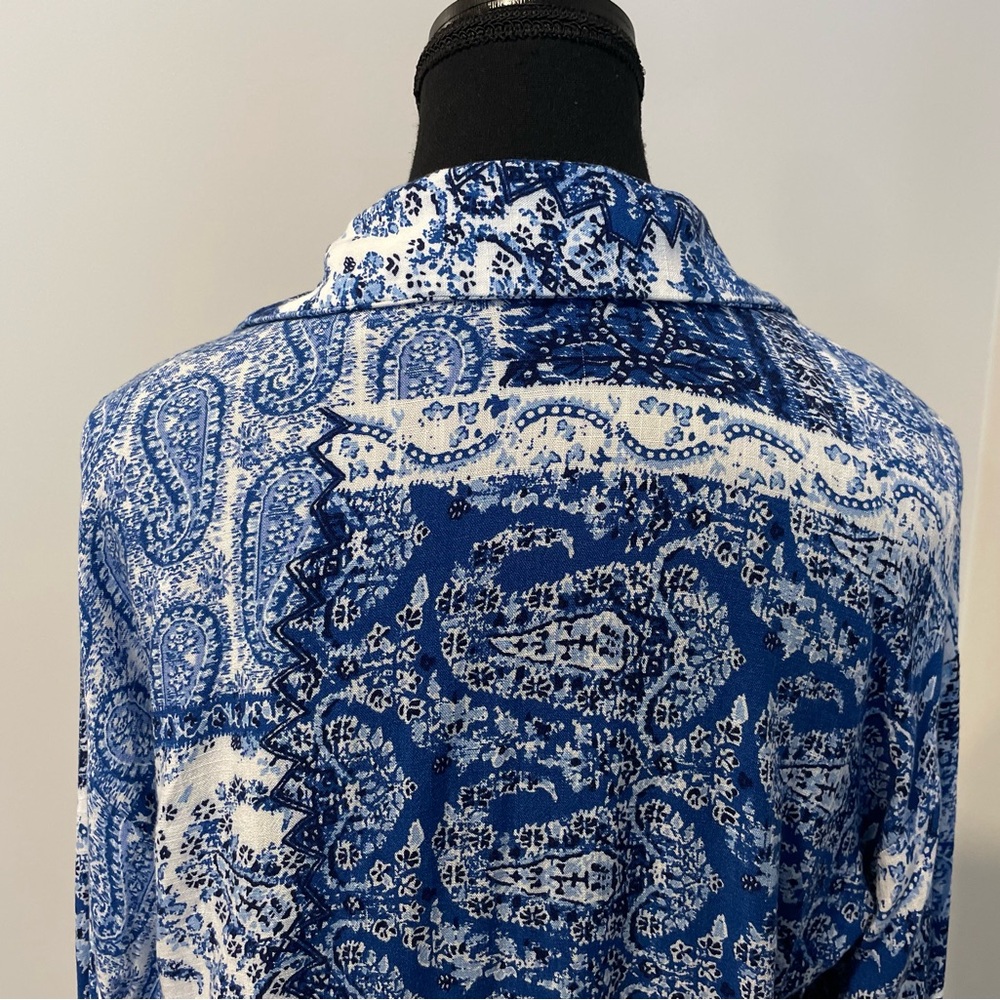 Never Worn! Zara Blue & White Long Sleeve Paisley Print Faux Wrap Crop Top - Picture 11 of 15